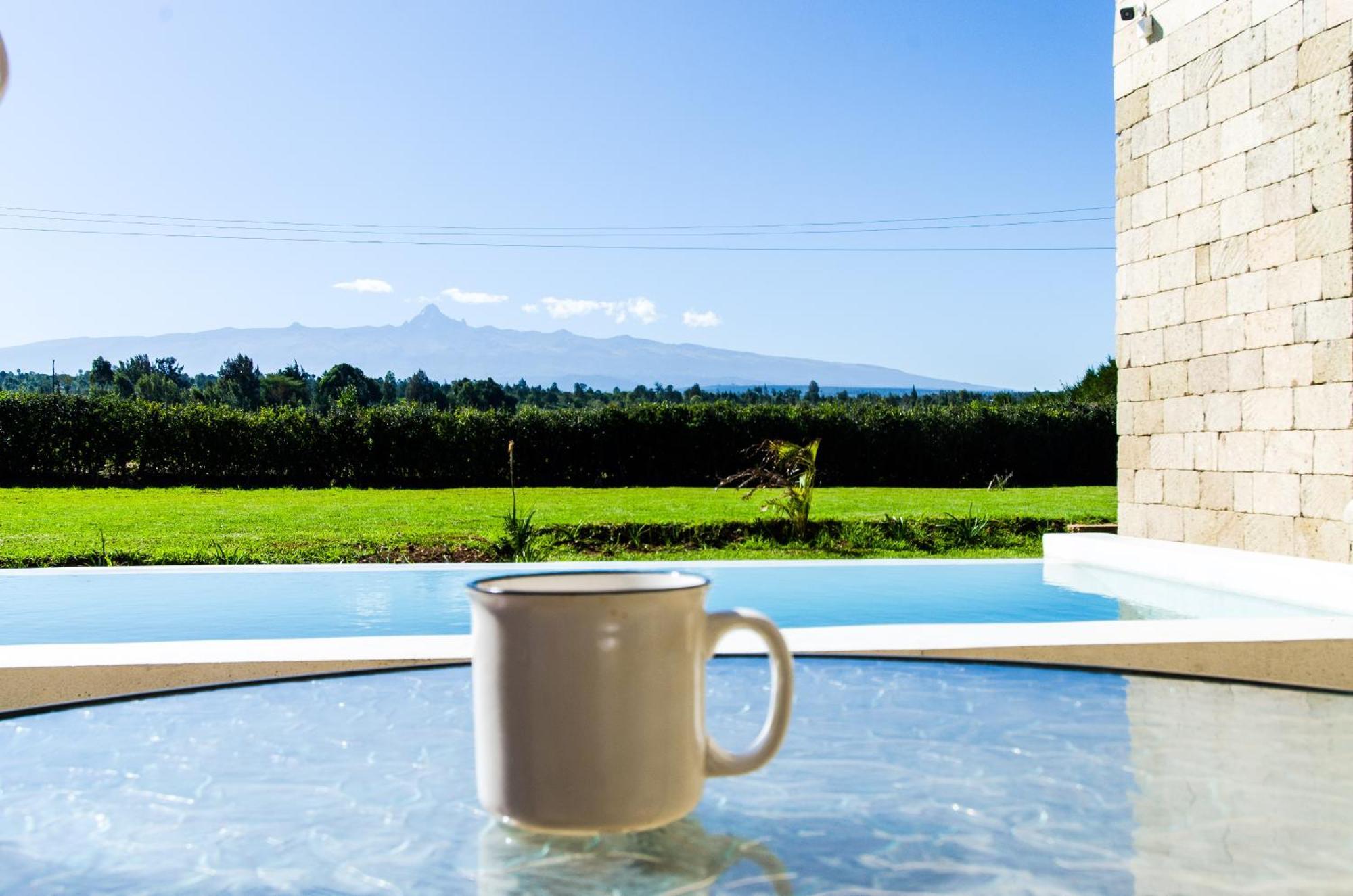 The Landing Nanyuki Cottages Ngoại thất bức ảnh